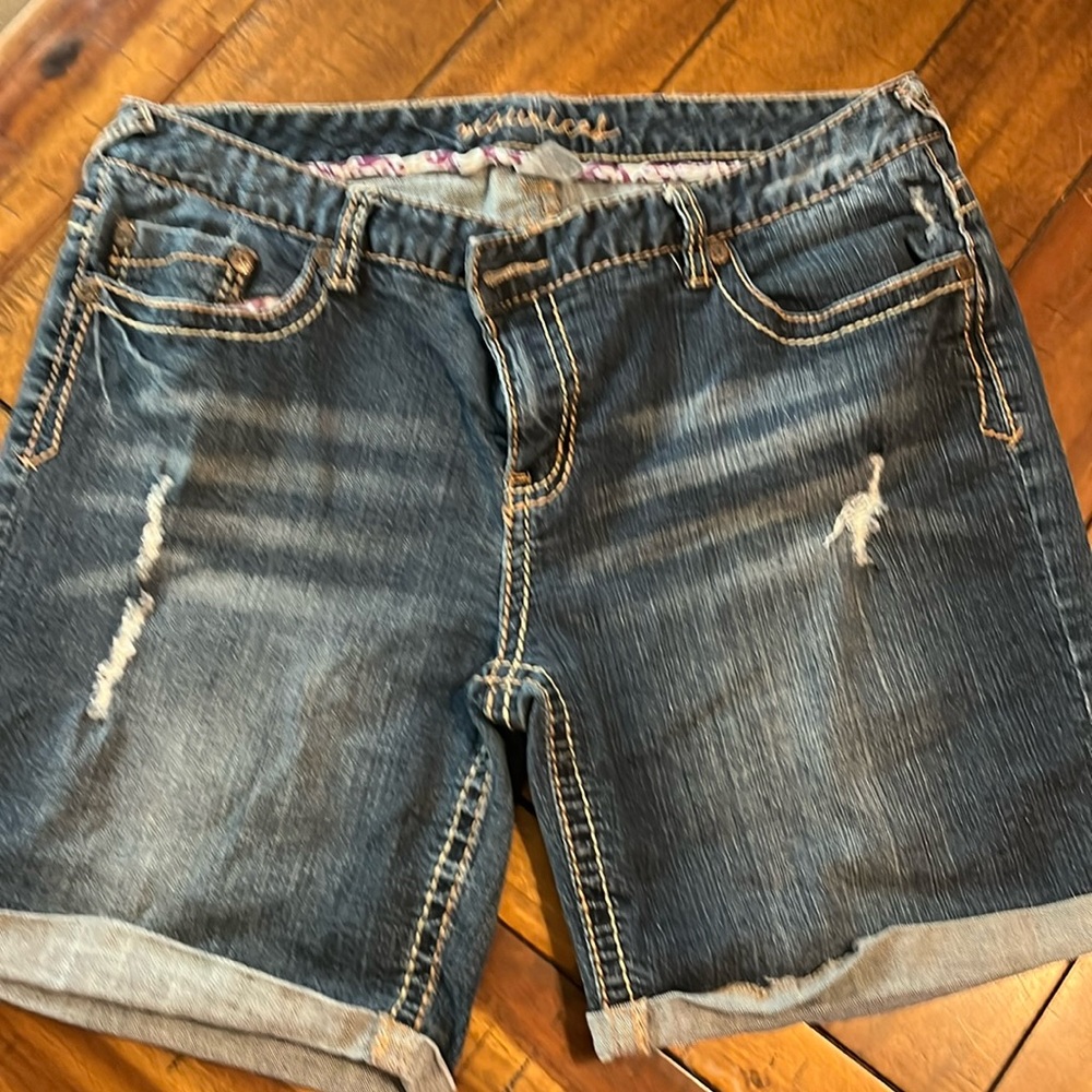 Maurice’s shorts
